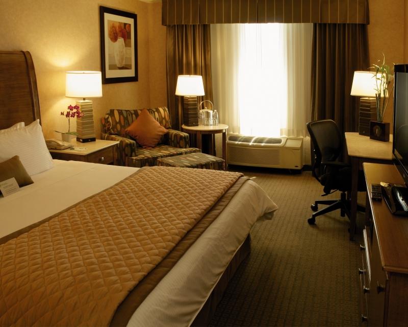 Midtown Garden Inn Феникс Экстерьер фото